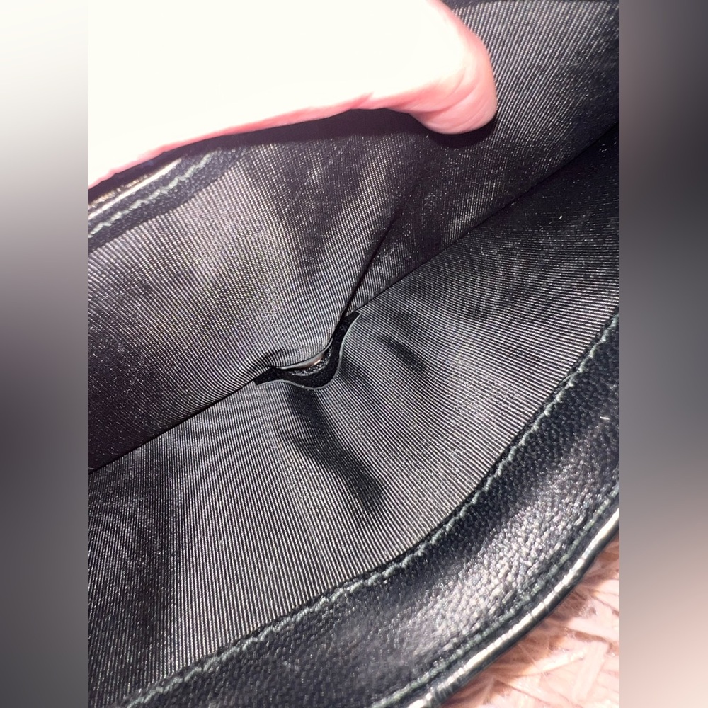 NWOT Gorgeous Balenciaga Black Leather Bi-Fold Wallet - Picture 7 of 7